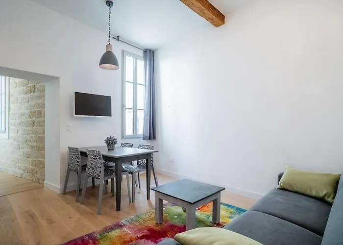 Le Shabby Chic, Beau T2, Patio, Centre Μονπελιέ